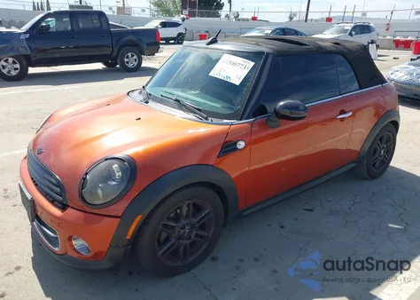 2011 Mini Cooper z USA, uszkodzony, nr VIN WMWZN3C51BTZ78216